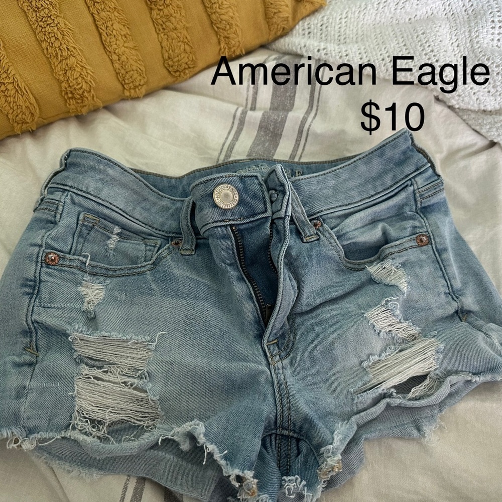 American Eagle Shorts Size 2